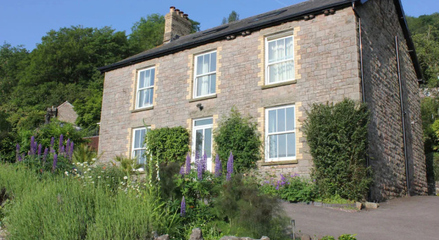 Ty Bryn Bed and Breakfast, Varaa Hotelli Llandogo Gwent