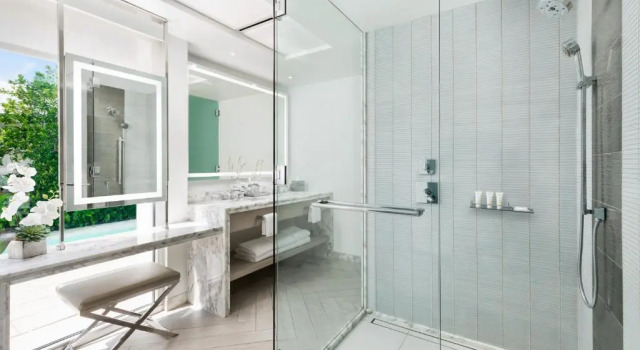 Люкс H2O Suites- Adults Only