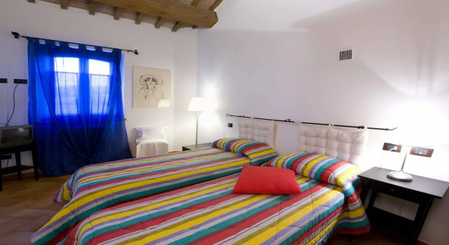 Villa Martina, Boek Villa Hotels in Fermignano met ontbijt, Ontbijt
