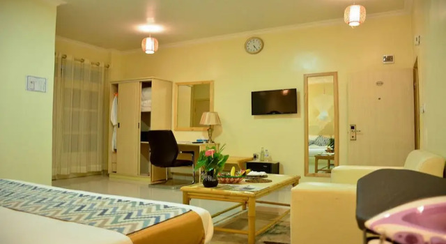 Classic Lodge, Rezerwuj Hotel Hotele biznesowe w Ruhengeri, 4* 5*