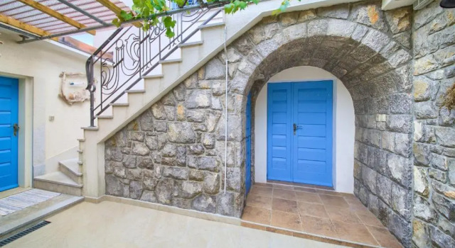 Коттедж Villa Martina s bazenom,5 soba