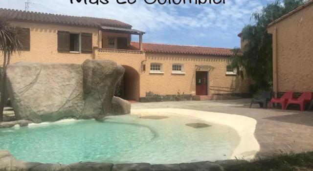 Коттедж c 1 комнатой Mas Le Colombier