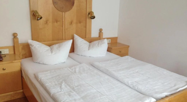 Gasthof zur Post, Забронировать Отель Отели Wechselland 3 звезды, 3*