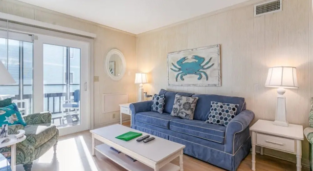 Sea Oaks 208