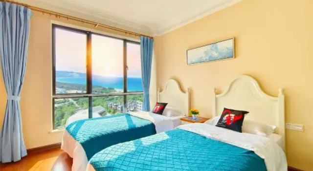 Люкс Deluxe Red Pure Silver Beach Hotel (Beihai Yinzh an International Passenger Port Store)