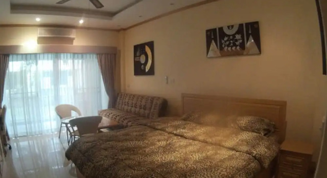 Baan Suan Lalana Floor 1 Room 110, Забронировать Апартаменты/квартира Отели Центральной Паттайя с парковкой, рядом с Музей Рипли, Парковка