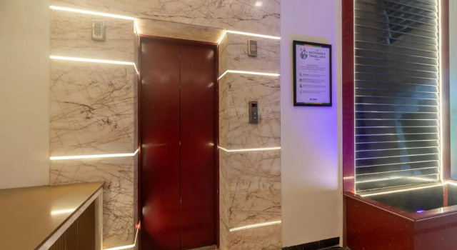Treebo Red Carpet, Забронировать Отель Отели Таджгандж 3 звезды, 3*
