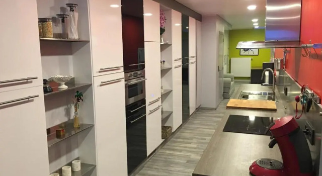 Zeedijk Westende 8p App, Prenota Appartamento Hotel a Flanders con parcheggio, Parcheggio