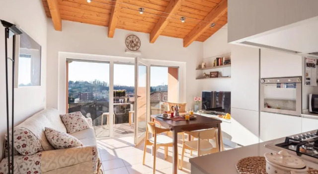 Bright Apartment Como Cavallasca, Réserver Appartement Cavallasca Lombardie