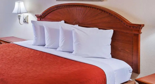 Шестиместный номер Standard Country Inn & Suites by Radisson, Amarillo I-40 West, TX