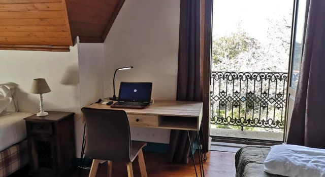 Двухместный номер Superior с видом на сад Villa dos Poetas Guest House Sintra