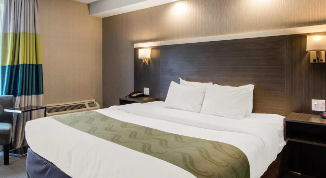 Номер Standard Quality Inn West Springfield