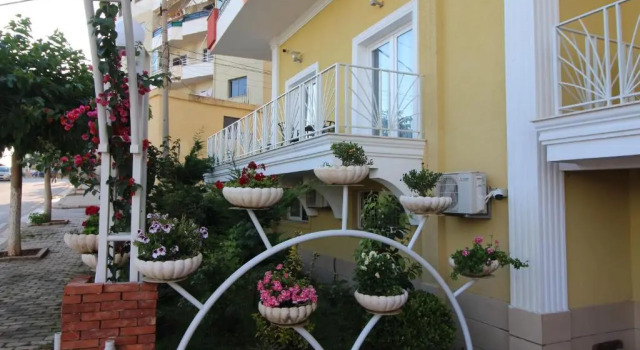 Апартаменты Standard Sunrise Luxury Apartments