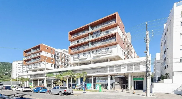 Апартаменты Stay in a Building With a Pool, Gym, and Leisure - SSL