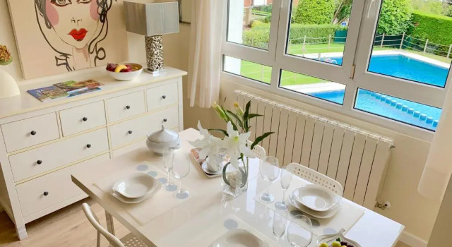 Apartamento Valdenoja Playa Sardinero, Book Lejlighed Hoteller i Santander med pool, Swimmingpool