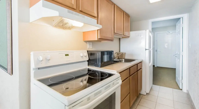 Четырёхместный номер Standard рядом с пляжем Beachside Resort Panama City Beach