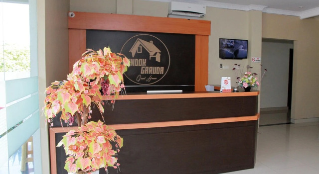 OYO 1559 Pondok Garuda Guest House, Prenota Affittacamere Hotel a Sulawesi con parcheggio, Parcheggio