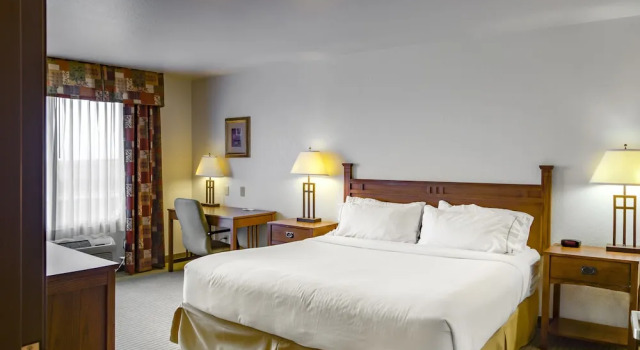 Номер Standard Holiday Inn Express & Suites Jacksonville by IHG