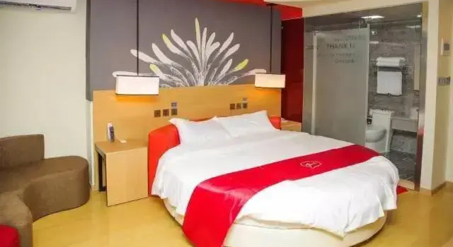 Номер Standard Thank Inn Chain Hotel Guangdong Shanwei Haifeng County Erhuan Dongnanqiao