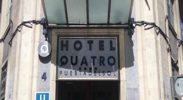 Отель Quatro Puerta Del Sol