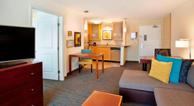 Двухместный люкс c 1 комнатой Residence Inn Portland Airport at Cascade Station