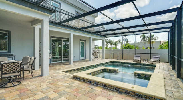 Game Room & Bbq: Cape Coral Escape, 5 Mi to Beach!
