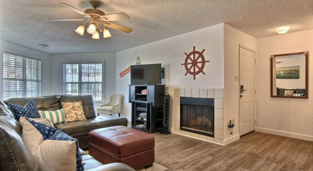 Coastal Retreat - 2 Br condo