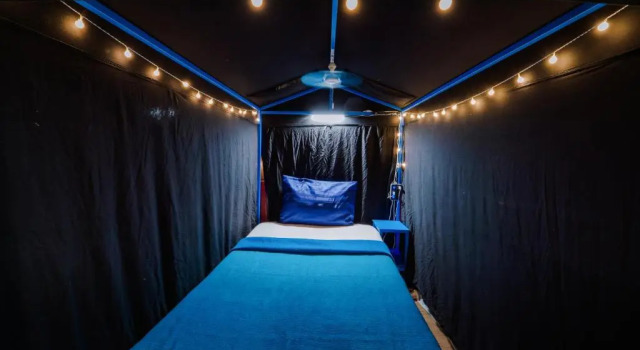 Кровать в общем номере Fiesta Hostel