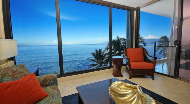 Mahana 604 Oceanfront 1bd/1ba 1 Bedroom Condo by RedAwning