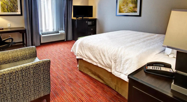 Hampton Inn & Suites Ada