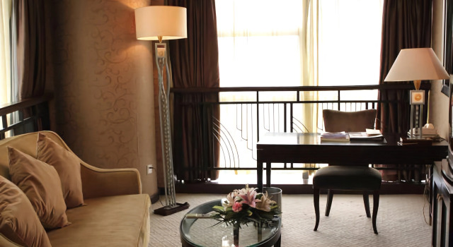 Hangzhou LongHill Hotel