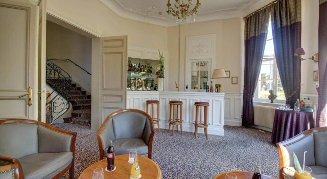 Hotel Clery, Rezervasyon Otel Picardy otoparklı oteller, Otopark