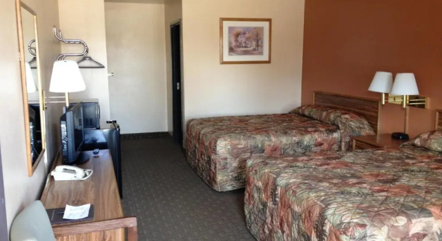 Двухместный номер Standard Cottonwood Inn & Suites