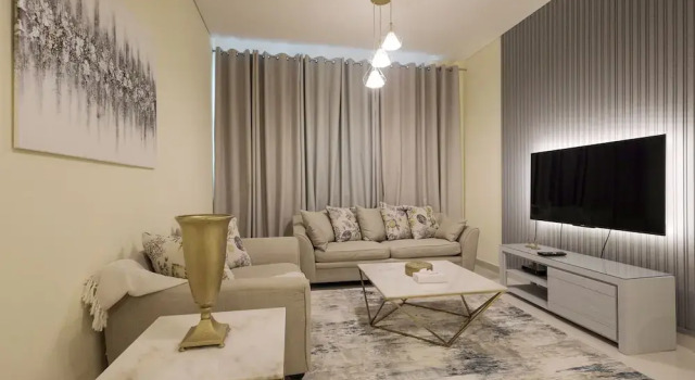 403 Park Central