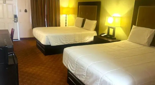 Номер Classic Victorian Inn By OYO Whitesboro US Hwy 82