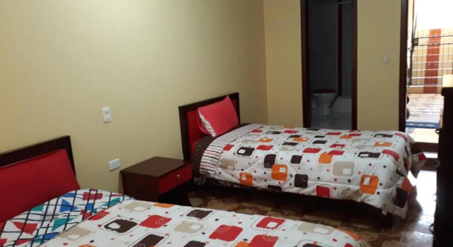 Hotel Navarra, Book Hotel Billige hoteller i Riobamba