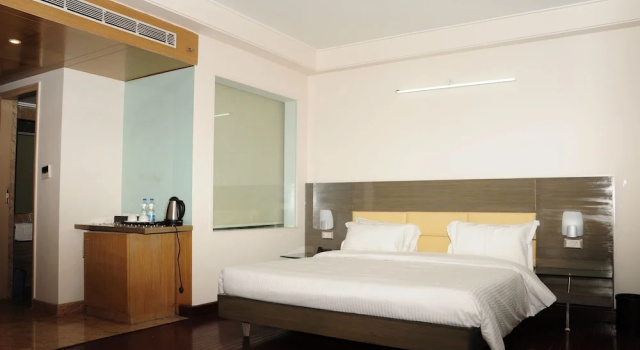 Двухместный номер Superior Rosewood International Hotel