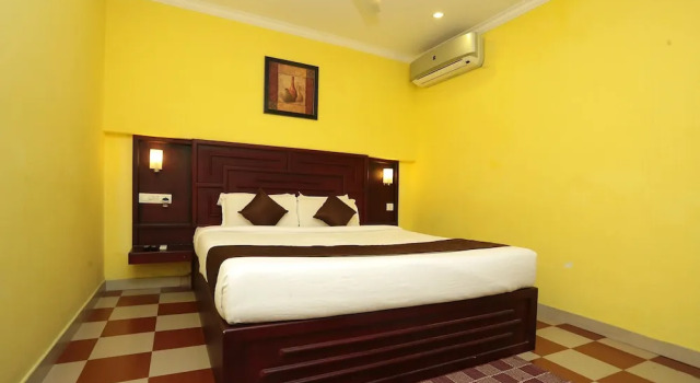 Люкс OYO 3020 Sheelisach Inn