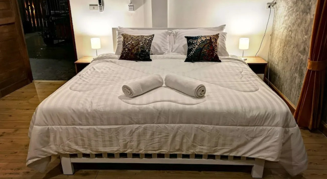 Двухместный номер Deluxe c 1 комнатой с видом на сад Tonmai Suites