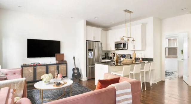 Hart Suite Buyout 8 by Avantstay Two Nashville Town Houses w/ Stunning Amenities & Design