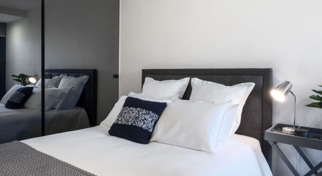 Roomerang at Parque Apartments 2, Book Apartment Melbourne 