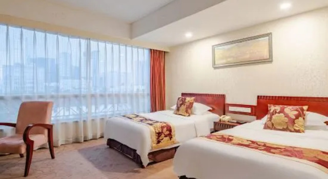 Номер Standard Chengdu Railway Hotel