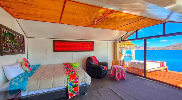 Uros Qhantany Lodge, Забронировать Отель Урос Пуно