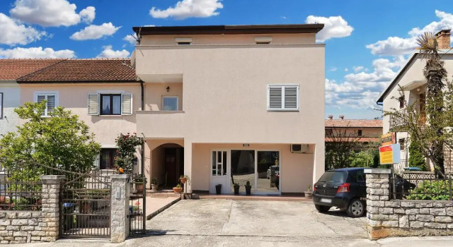 Apartments Milka 2074