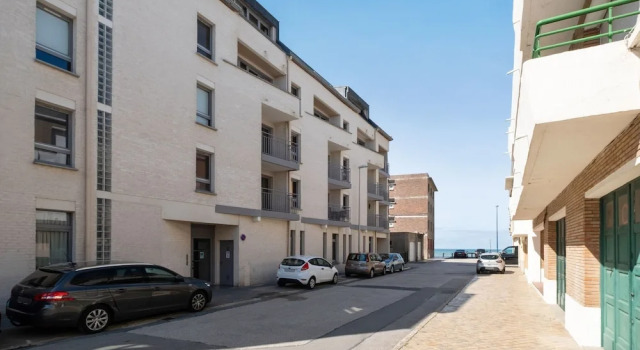 Modern Apartment in Bray-Dune with Seaside view, Varaa Huoneisto Bray-Dunes 