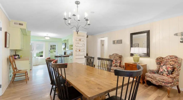 612 E Ashley - Shore Beats Work - 4 Bedrooms