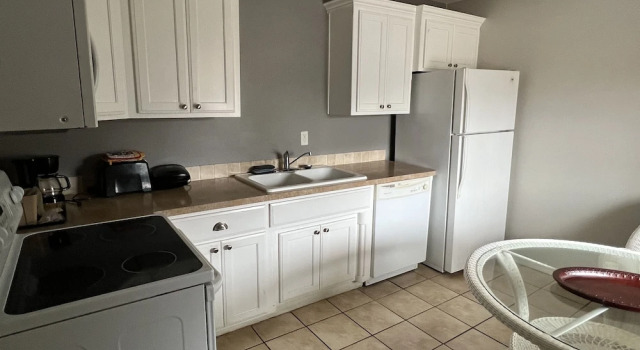 Двухместный люкс Ozark Inn & Suites