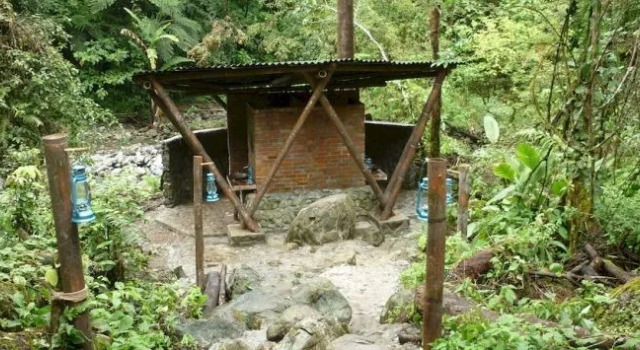 Camp Lemaing, Rezervovat Hotel Ranau Sabah