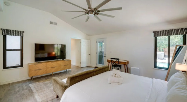 Bakersfield Oasis: Private Pool, Hot Tub & Patio!, Prenota Casa vacanze Bakersfield California