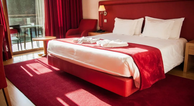 Двухместный семейный номер Standard с балконом Hotel Rural Vale Do Rio